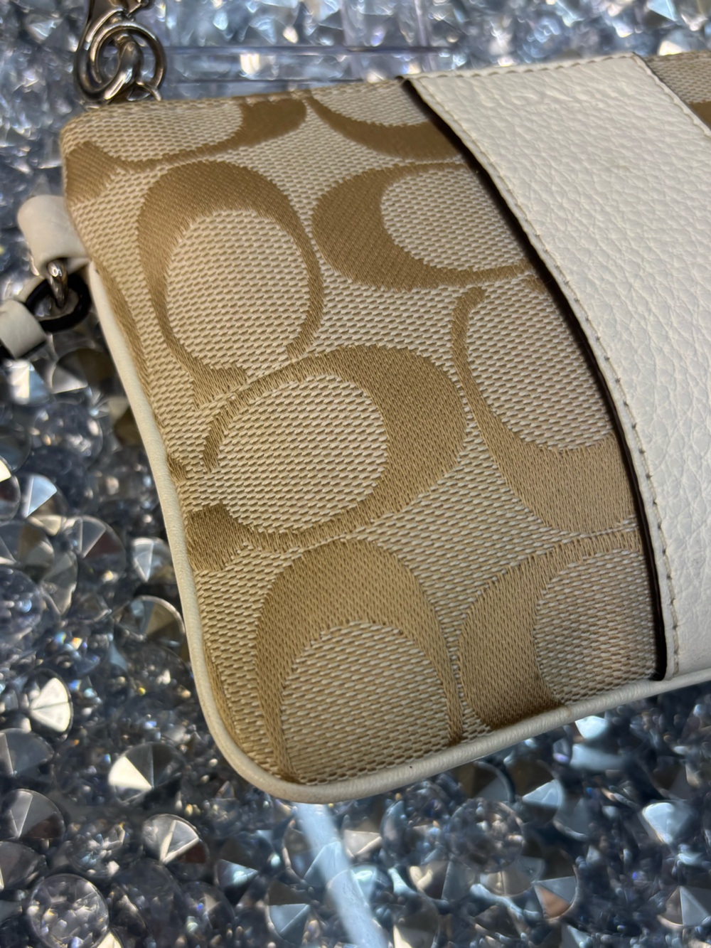 Coach Corner Zip Wristlet in Signature Canvas with Stripe EUC - Picture 8 of 9